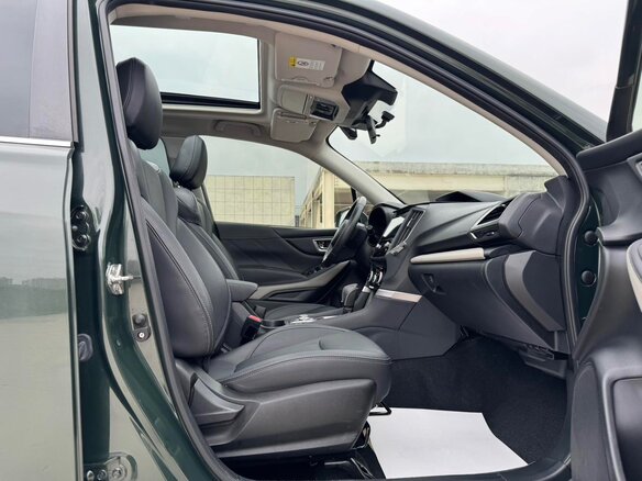 2021 Subaru Forester V Рестайлинг, зелёный - вид 17