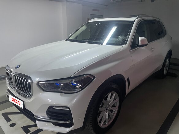 2019 BMW X5 40i IV (G05/G18), белый, 5300000 рублей - вид 13