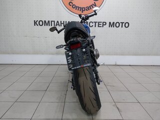 2023 Yamaha XSR900, синий, 1129000 рублей, вид 4