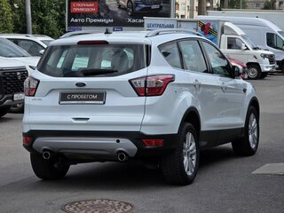 2017 Ford Kuga II Рестайлинг, белый, 1869000 рублей, вид 5
