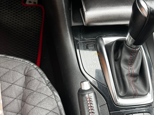 2013 Mazda 3 III (BM), серый, 1120000 рублей - вид 5
