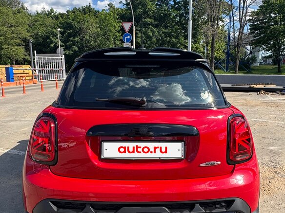 2022 Mini Hatch JCW III (F55/F56) Рестайлинг 2, красный, 4000000 рублей - вид 3