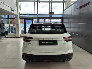 2023 Geely Coolray I, белый, 1829000 рублей, вид 5