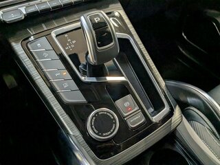 2022 Geely Atlas Pro, красный, 2000000 рублей, вид 3