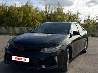 2018 Toyota Camry VII (XV50) Рестайлинг 2, чёрный, 2650000 рублей, вид 1
