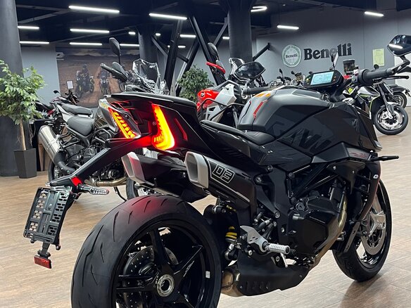 2026 QJMotor SRK 921, чёрный, 1090000 рублей - вид 6