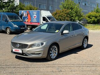 2013 Volvo S60 II Рестайлинг, бежевый, 1390000 рублей, вид 1