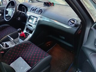 2007 Ford S-MAX I, серебристый, 606000 рублей, вид 5