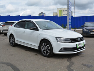 2017 Volkswagen Jetta VI Рестайлинг, белый, 1079000 рублей, вид 3