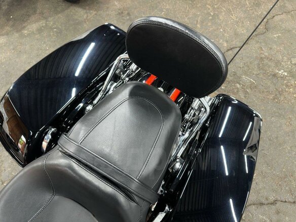 2018 Harley-Davidson Street Glide, серебристый, 1740000 рублей - вид 34