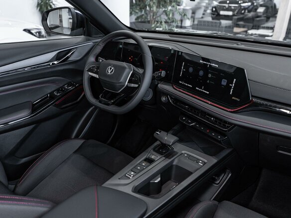 2025 Changan CS35 Max, чёрный, 2599900 рублей - вид 9