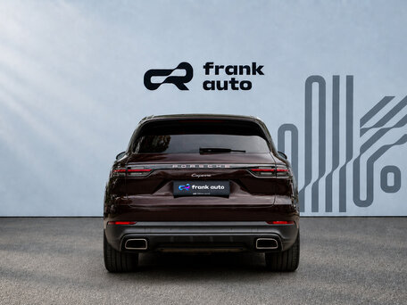2018 Porsche Cayenne III, коричневый, 7150000 рублей, вид 5