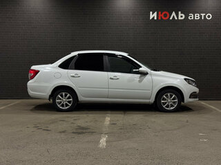 2023 Lada (ВАЗ) Granta I Рестайлинг, белый, 740000 рублей, вид 4