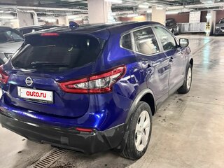 2020 Nissan Qashqai II Рестайлинг, синий, 1900000 рублей, вид 4