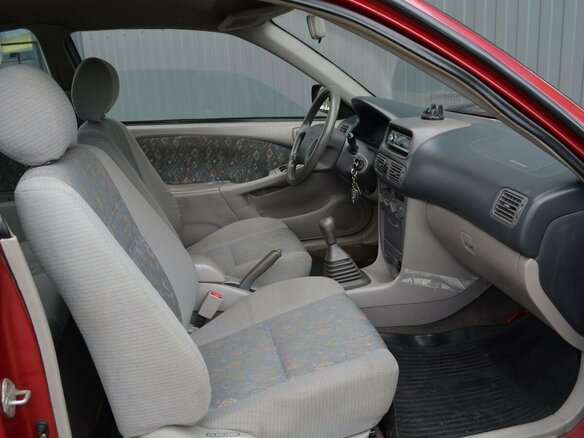 1998 Toyota Corolla VIII (E110), красный, 149888 рублей - вид 15