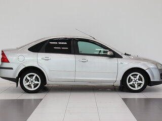 2007 Ford Focus II, серебристый, 279000 рублей, вид 3