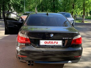 2008 BMW 5 серии 530xi V (E60/E61) Рестайлинг, чёрный, 550000 рублей, вид 3