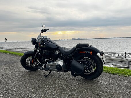 2020 Harley-Davidson Softail Slim, чёрный, 1650000 рублей, вид 4