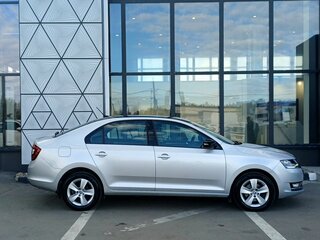 2018 Skoda Rapid I Рестайлинг, серебристый, 1519000 рублей, вид 4