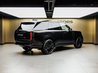 2026 Land Rover Range Rover P530 MHEV V, чёрный, 27280000 рублей, вид 3