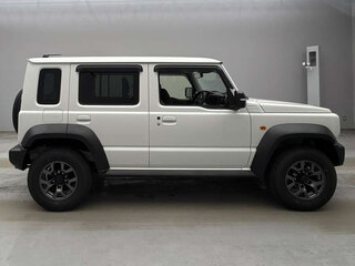 2025 Suzuki Jimny IV, белый, 2300200 рублей, вид 3