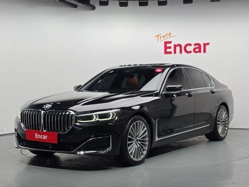 Открыть фотографии: BMW 7 серии VI (G11/G12) Рестайлинг
