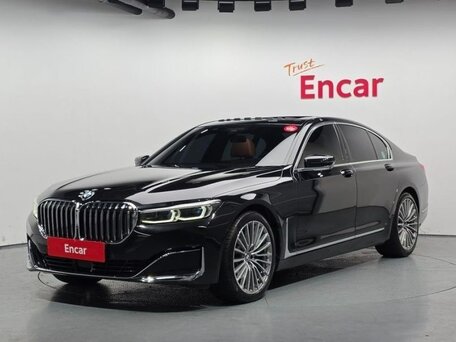 BMW 7 серии VI (G11/G12) Рестайлинг