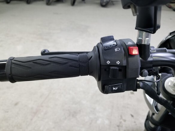 2019 Suzuki SV 650, серый, 555000 рублей - вид 23