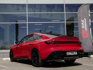 2025 Audi A5 L Sportback III (B10), красный, 5850000 рублей, вид 4