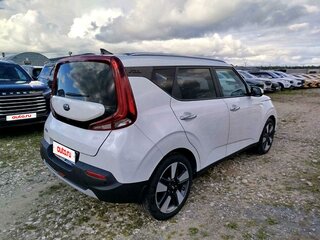 2021 Kia Soul III, белый, 1947500 рублей, вид 3