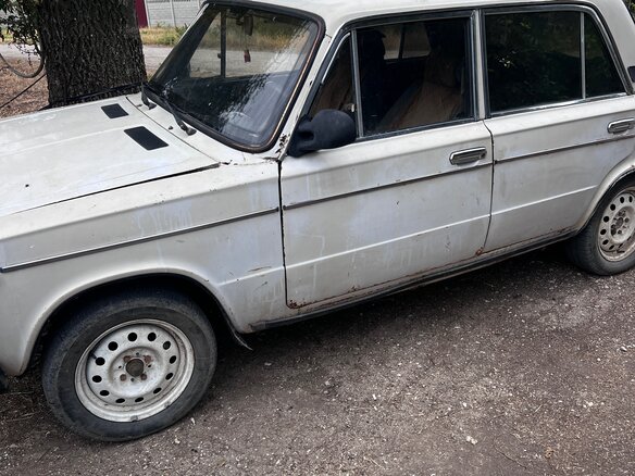 1979 Lada (ВАЗ) 2106 4-speed, бежевый, 80000 рублей - вид 4