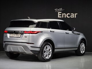 2020 Land Rover Range Rover Evoque II, серебристый, 2975000 рублей, вид 3