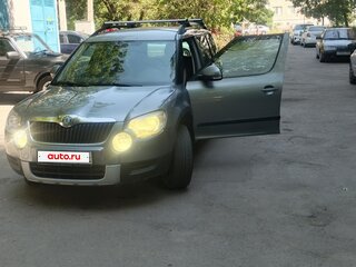 2010 Skoda Yeti I, серый, 570000 рублей, вид 3
