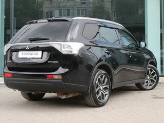 2014 Mitsubishi Outlander III, чёрный, 1349000 рублей, вид 5