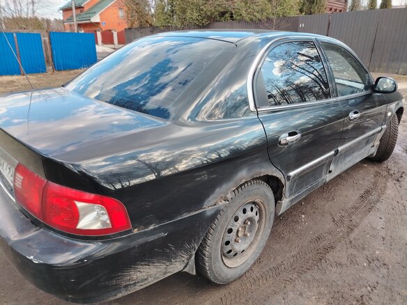 2003 Kia Magentis I Рестайлинг, чёрный, 130000 рублей - вид 6