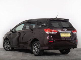 2010 Toyota Wish II, красный, 1259000 рублей, вид 5