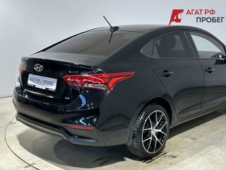 2018 Hyundai Solaris II, чёрный, 1210000 рублей, вид 3