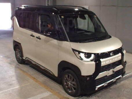 2023 Mitsubishi Delica Mini I, бежевый, 1050000 рублей, вид 1