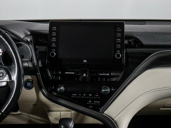 2021 Toyota Camry VIII (XV70) Рестайлинг, чёрный, 3175000 рублей - вид 12