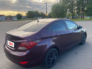 2011 Hyundai Solaris I, фиолетовый, 365000 рублей, вид 3