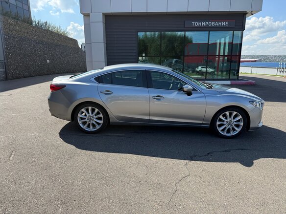 2013 Mazda 6 III (GJ), серебристый, 1200000 рублей - вид 3