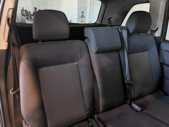 2013 Opel Zafira B Рестайлинг, бежевый, 430000 рублей - вид 32