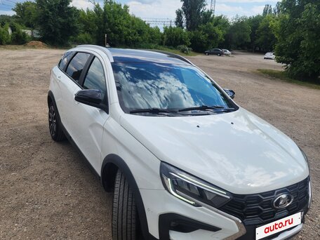 2025 Lada (ВАЗ) Vesta SW Cross I Рестайлинг (NG), белый, 1700000 рублей, вид 1