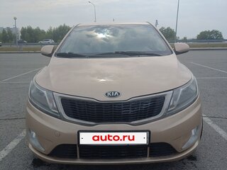 2014 Kia Rio 6-speed III, бежевый, 980000 рублей, вид 1