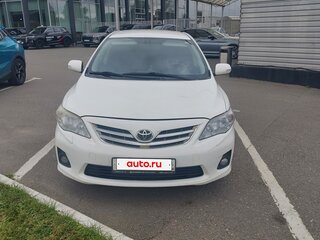2013 Toyota Corolla X (E140, E150) Рестайлинг, белый, 980000 рублей, вид 1