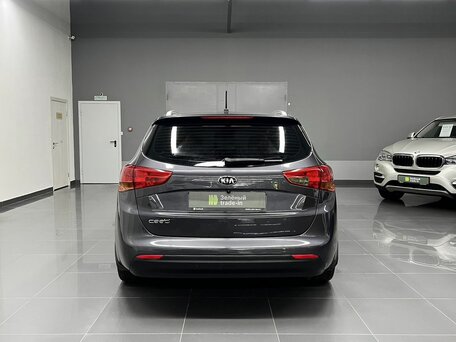 2015 Kia Ceed II, серый, 1195000 рублей, вид 4