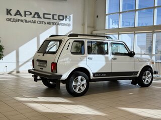 2014 Lada (ВАЗ) 2121 (4x4) I Рестайлинг, белый, 650000 рублей, вид 2