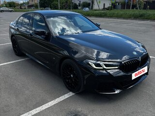 2021 BMW 5 серии 520d xDrive VII (G30/G31/G38) Рестайлинг, чёрный, 6100000 рублей, вид 1