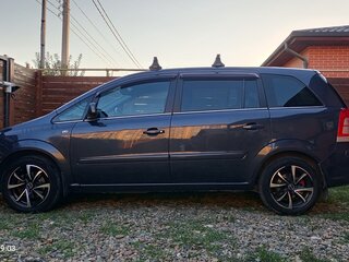 2011 Opel Zafira B Рестайлинг, синий, 850000 рублей, вид 1