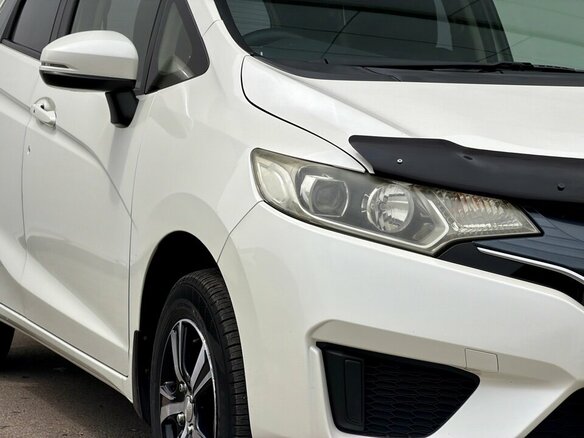 2014 Honda Fit II, белый, 950000 рублей - вид 4